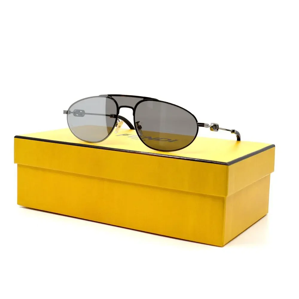 Fendi FE40072U Silver Mirror Sunglasses | Light Ruthenium | Authentic | New